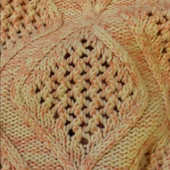 Pink Sweater - Picture 3 of 4